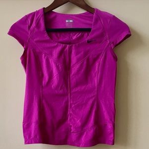 NWOT Nike dri-fit shirt